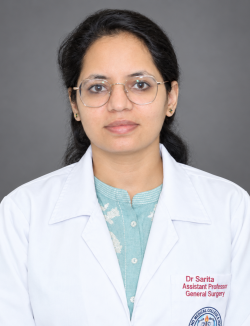 DR. SARITA KHURANA