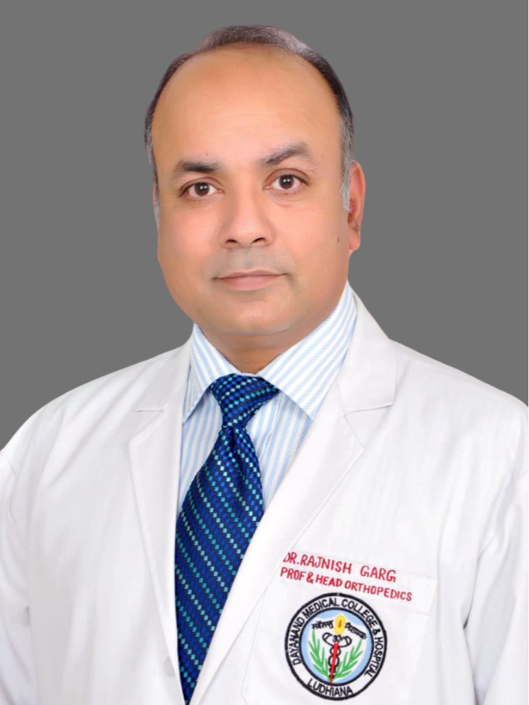 DR. RAJNISH GARG